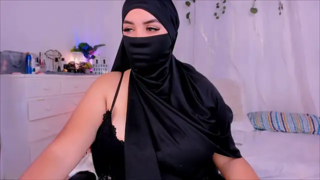 KeishaDanger  online show from May 12, 2026, 3:03 am
