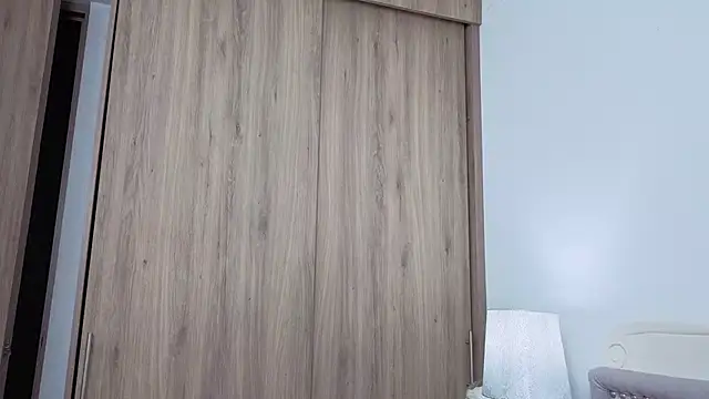 nelumbonucifera online show from March 17, 2026, 3:20 am