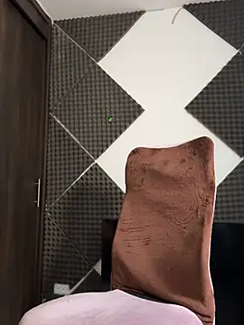 bigryann23 online show from February 14, 2026, 3:12 pm